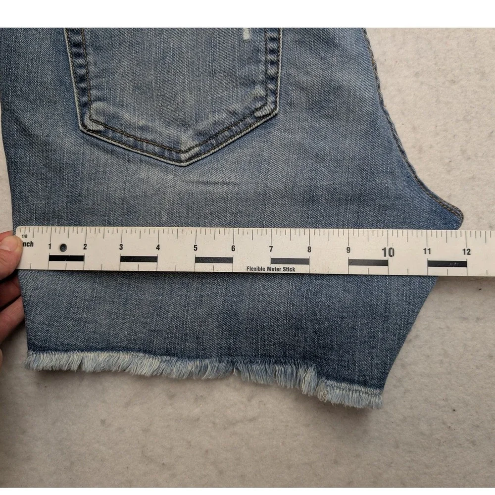 NWT Seven7 Weekend Short Womens 14 Blue Medium Wash Frayed Raw Hem Distressed